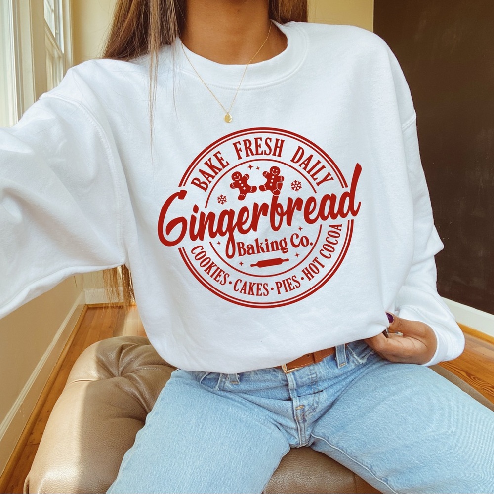 βοΈ Christmas Oversized Sweatshirt βοΈ - Picture 2 of 3